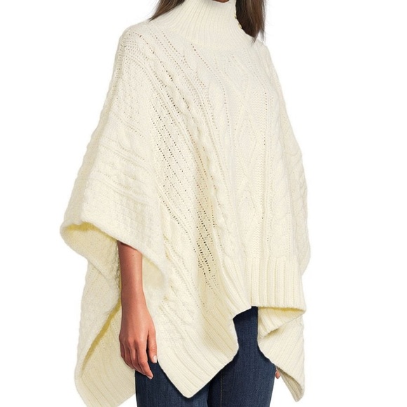 Ralph Lauren Cable knit Poncho - Picture 3 of 5